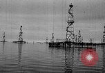Standbild Ölindustrie Baku Aserbaidschan, 1947, aus Sekunde 13 historischem Filmmaterial Videoclip 65675054018