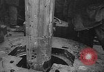 Standbild Ölindustrie Baku Aserbaidschan, 1947, aus Sekunde 40 historischem Filmmaterial Videoclip 65675054018