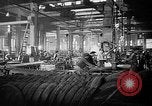 Standbild Reifenfabrik Russland Sowjetunion, 1947, aus Sekunde 11 historischem Filmmaterial Videoclip 65675054019