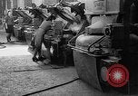 Standbild Reifenfabrik Russland Sowjetunion, 1947, aus Sekunde 15 historischem Filmmaterial Videoclip 65675054019