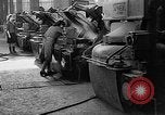 Standbild Reifenfabrik Russland Sowjetunion, 1947, aus Sekunde 16 historischem Filmmaterial Videoclip 65675054019