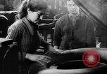 Standbild Reifenfabrik Russland Sowjetunion, 1947, aus Sekunde 18 historischem Filmmaterial Videoclip 65675054019