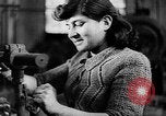 Standbild Reifenfabrik Russland Sowjetunion, 1947, aus Sekunde 25 historischem Filmmaterial Videoclip 65675054019
