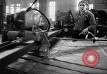 Standbild Reifenfabrik Russland Sowjetunion, 1947, aus Sekunde 33 historischem Filmmaterial Videoclip 65675054019