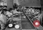 Standbild Wecker Russland Sowjetunion, 1947, aus Sekunde 5 historischem Filmmaterial Videoclip 65675054020