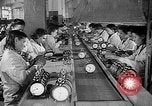Standbild Wecker Russland Sowjetunion, 1947, aus Sekunde 10 historischem Filmmaterial Videoclip 65675054020