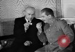 Standbild Josef Cyrankiewicz Russland Sowjetunion, 1947, aus Sekunde 60 historischem Filmmaterial Videoclip 65675054021
