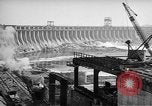 Standbild Dnepr Kraftwerk Ukraine, 1947, aus Sekunde 12 historischem Filmmaterial Videoclip 65675054022