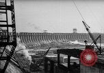 Standbild Dnepr Kraftwerk Ukraine, 1947, aus Sekunde 46 historischem Filmmaterial Videoclip 65675054022