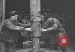 Standbild Bohrinseln am Kaspischen Meer, 1947, aus Sekunde 31 historischem Filmmaterial Videoclip 65675054025