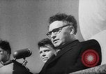 Immagine di Istituto siberiano della metallurgia statua di Ordzhonikidze Novokuznetsk Russia Unione Sovietica, 1949, secondo 19 filmato di repertorio 65675054028