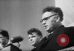 Immagine di Istituto siberiano della metallurgia statua di Ordzhonikidze Novokuznetsk Russia Unione Sovietica, 1949, secondo 21 filmato di repertorio 65675054028
