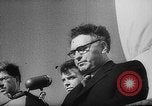 Immagine di Istituto siberiano della metallurgia statua di Ordzhonikidze Novokuznetsk Russia Unione Sovietica, 1949, secondo 24 filmato di repertorio 65675054028