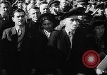 Immagine di Istituto siberiano della metallurgia statua di Ordzhonikidze Novokuznetsk Russia Unione Sovietica, 1949, secondo 25 filmato di repertorio 65675054028