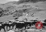 Standbild Kirgisien kirgisischen Sozialistischen Republik, 1946, aus Sekunde 14 historischem Filmmaterial Videoclip 65675054037