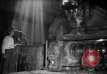 Image ouzbek usine métallurgique Bekabad Ouzbékistan Union Soviétique, 1946, de la seconde 21 séquences d'archives historiques vidéo 65675054038