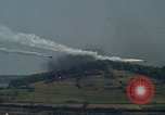 Standbild UH-1D Huey Deutschland, 1970, aus Sekunde 7 historischem Filmmaterial Videoclip 65675054055