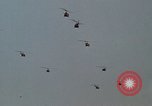 Standbild UH-1D Huey Deutschland, 1970, aus Sekunde 28 historischem Filmmaterial Videoclip 65675054055