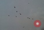 Standbild UH-1D Huey Deutschland, 1970, aus Sekunde 35 historischem Filmmaterial Videoclip 65675054055