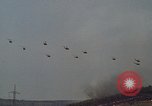 Standbild UH-1D Huey Deutschland, 1970, aus Sekunde 43 historischem Filmmaterial Videoclip 65675054055