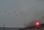 Standbild UH-1D Huey Deutschland, 1970, aus Sekunde 44 historischem Filmmaterial Videoclip 65675054055