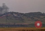 Standbild UH-1D Huey Deutschland, 1970, aus Sekunde 16 historischem Filmmaterial Videoclip 65675054056
