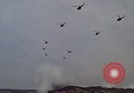 Standbild UH-1D Huey Deutschland, 1970, aus Sekunde 49 historischem Filmmaterial Videoclip 65675054056
