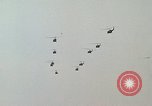 Standbild UH-1D Huey Deutschland, 1970, aus Sekunde 56 historischem Filmmaterial Videoclip 65675054056