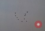 Standbild UH-1D Huey Deutschland, 1970, aus Sekunde 61 historischem Filmmaterial Videoclip 65675054056