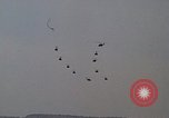 Standbild UH-1D Huey Deutschland, 1970, aus Sekunde 62 historischem Filmmaterial Videoclip 65675054056