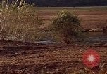 Standbild Schützenpanzer Main Deutschland, 1970, aus Sekunde 56 historischem Filmmaterial Videoclip 65675054057