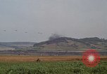 Standbild Schützenpanzer Deutschland, 1970, aus Sekunde 24 historischem Filmmaterial Videoclip 65675054058