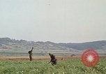 Standbild Schützenpanzer Deutschland, 1970, aus Sekunde 32 historischem Filmmaterial Videoclip 65675054058