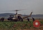 Standbild Schützenpanzer Deutschland, 1970, aus Sekunde 42 historischem Filmmaterial Videoclip 65675054058