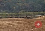Standbild Schützenpanzer Deutschland, 1970, aus Sekunde 27 historischem Filmmaterial Videoclip 65675054059