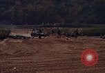 Immagine di Corazzato Trasporto di personale Germania, 1970, secondo 25 filmato di repertorio 65675054061