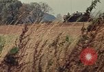 Immagine di Mobile ponte di assalto Il fiume principale della Germania, 1970, secondo 56 filmato di repertorio 65675054062