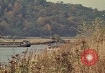 Immagine di Mobile ponte di assalto Il fiume principale della Germania, 1970, secondo 61 filmato di repertorio 65675054062