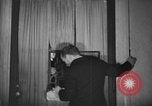 Standbild public house New York City USA, 1933, aus Sekunde 43 historischem Filmmaterial Videoclip 65675054098