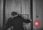 Standbild public house New York City USA, 1933, aus Sekunde 45 historischem Filmmaterial Videoclip 65675054098