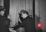 Standbild public house New York City USA, 1933, aus Sekunde 48 historischem Filmmaterial Videoclip 65675054098