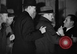 Standbild public house New York City USA, 1933, aus Sekunde 49 historischem Filmmaterial Videoclip 65675054098