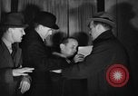 Standbild public house New York City USA, 1933, aus Sekunde 52 historischem Filmmaterial Videoclip 65675054098