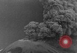 Standbild Vesuv Italien, 1944, aus Sekunde 7 historischem Filmmaterial Videoclip 65675054104
