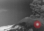 Standbild Vesuv Italien, 1944, aus Sekunde 26 historischem Filmmaterial Videoclip 65675054104