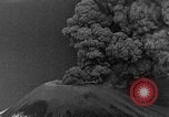 Standbild Vesuv Italien, 1944, aus Sekunde 31 historischem Filmmaterial Videoclip 65675054104