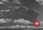 Standbild Vesuv Italien, 1944, aus Sekunde 59 historischem Filmmaterial Videoclip 65675054105