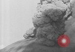 Standbild Vesuv Italien, 1944, aus Sekunde 48 historischem Filmmaterial Videoclip 65675054108