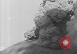 Standbild Vesuv Italien, 1944, aus Sekunde 51 historischem Filmmaterial Videoclip 65675054108