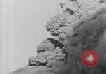 Standbild Vesuv Italien, 1944, aus Sekunde 53 historischem Filmmaterial Videoclip 65675054108